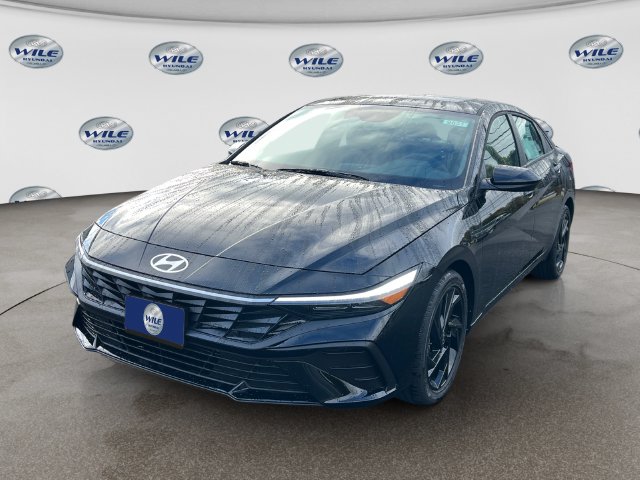 New 2026 Hyundai Elantra SEL Sport Sedan