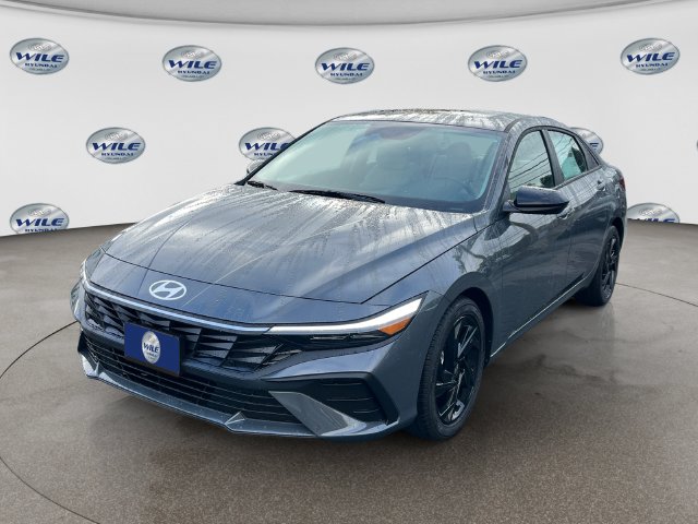 New 2026 Hyundai Elantra SEL Sport Sedan