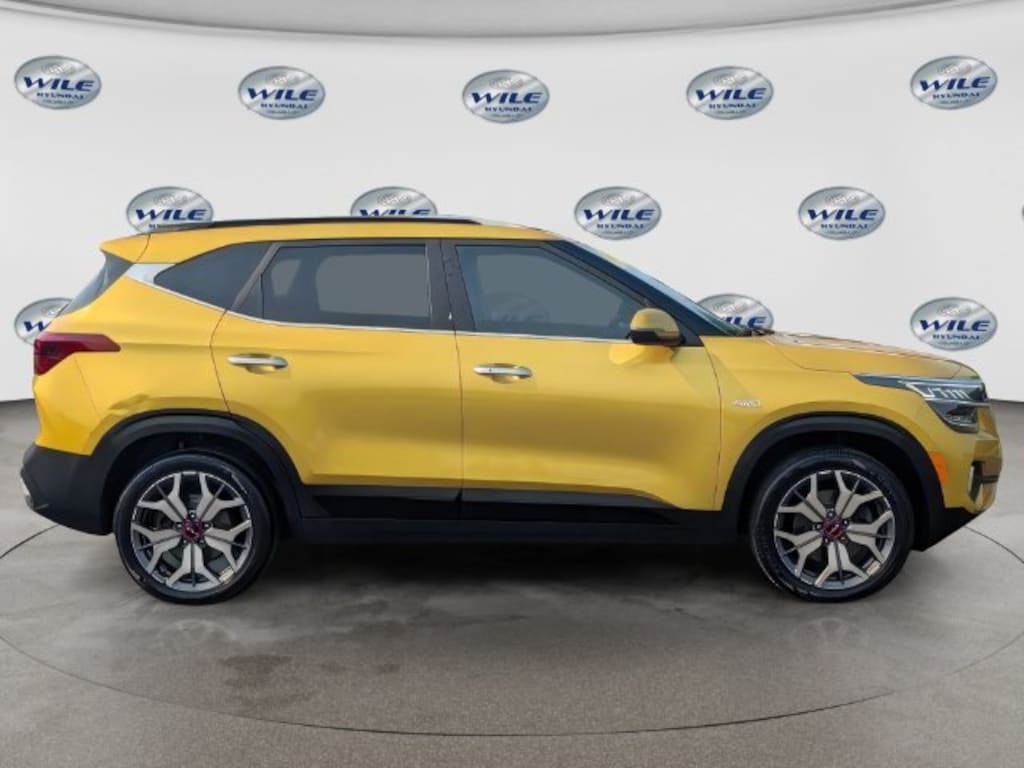 Used 2023 Kia Seltos SX SUV