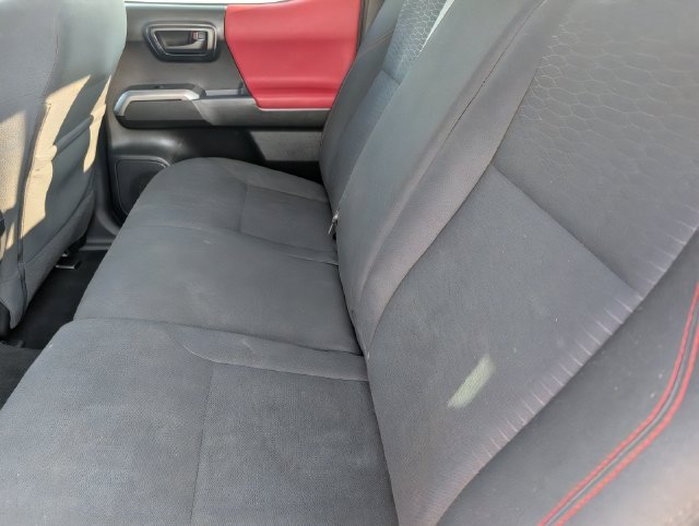 2019 Toyota Tacoma SR5 - Photo 15