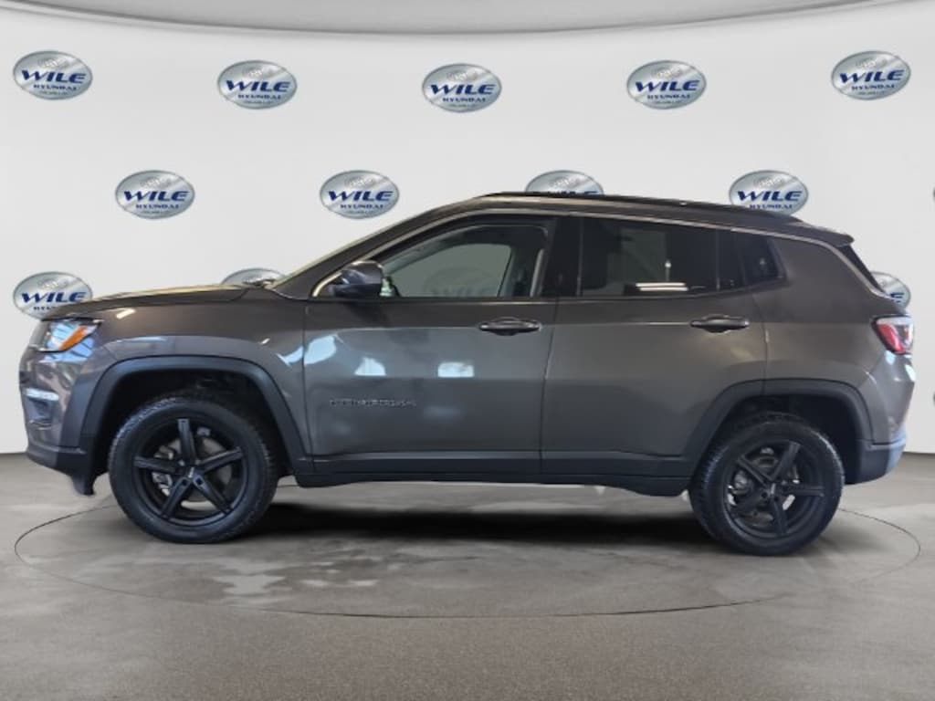 Used 2019 Jeep Compass Latitude SUV