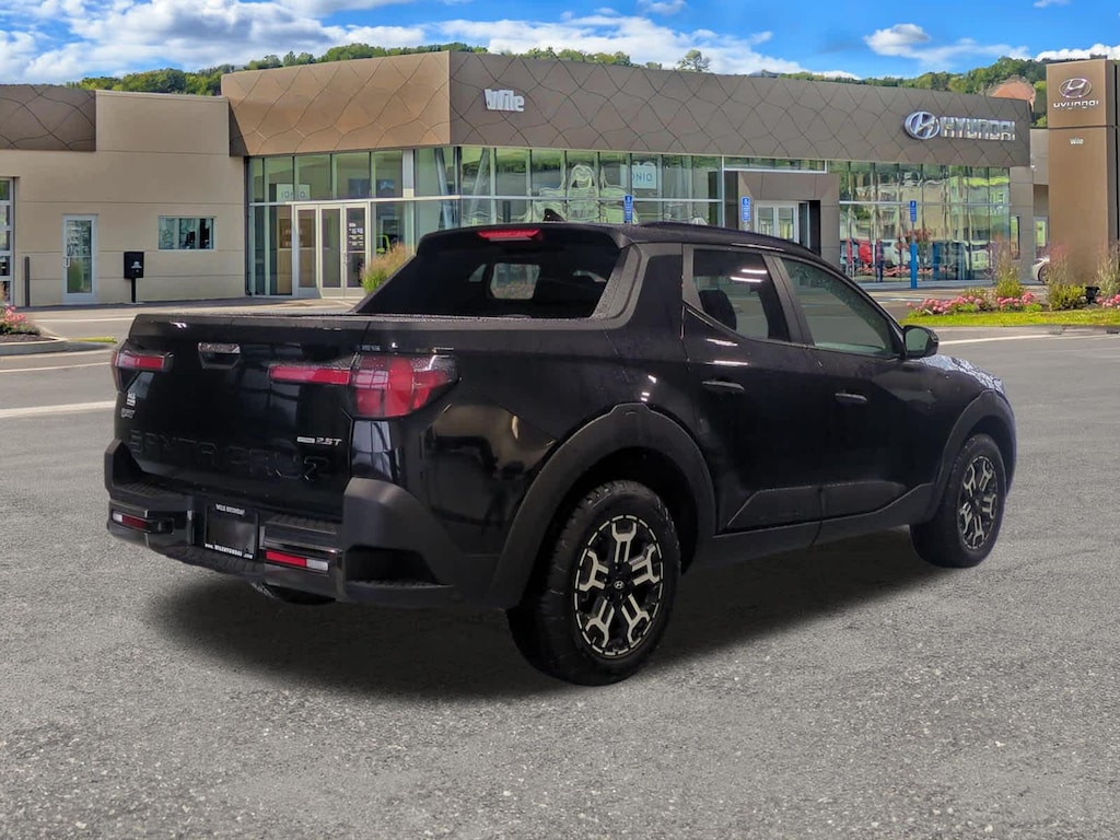 Certified 2025 Hyundai Santa Cruz XRT Truck