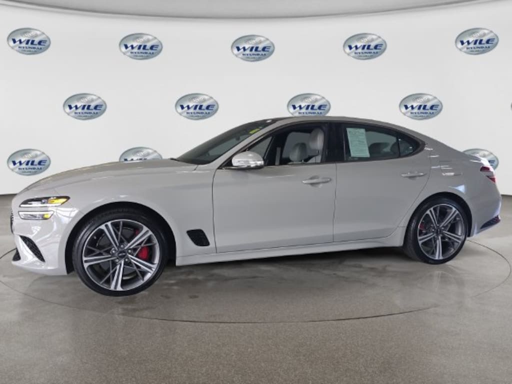 Used 2024 Genesis G70 2.5T Sedan