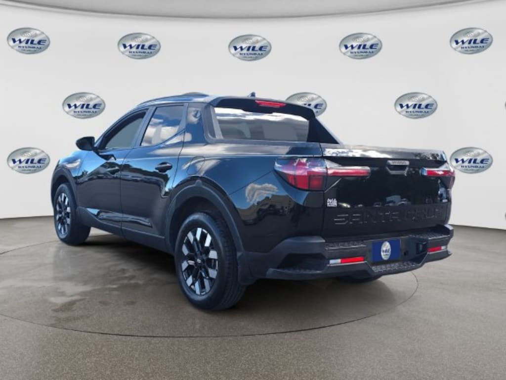 Used 2025 Hyundai Santa Cruz SEL Truck
