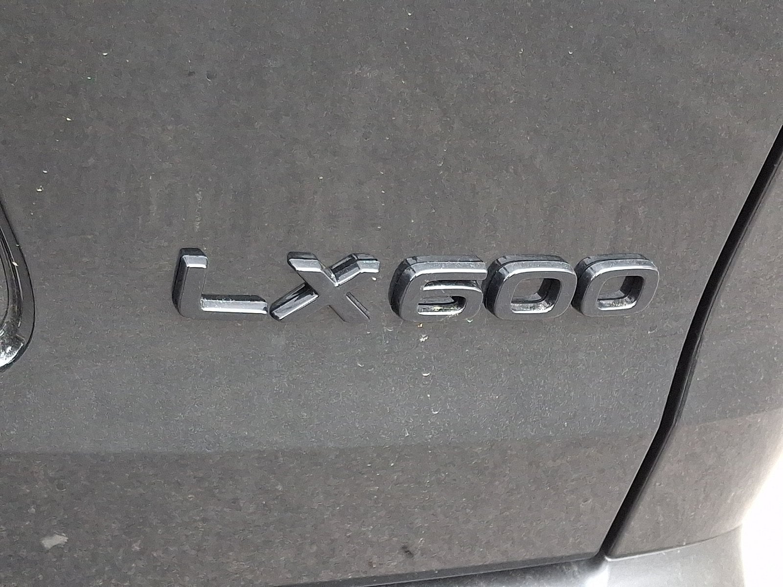 2026 Lexus LX 600 F-Sport - Photo 15