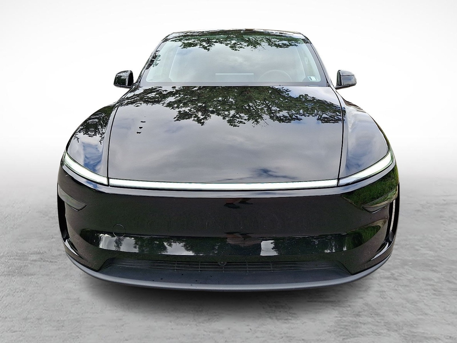 Used 2026 Tesla Model Y Long Range with VIN 7SAYGDEE9TA413132 for sale in Haverford, PA