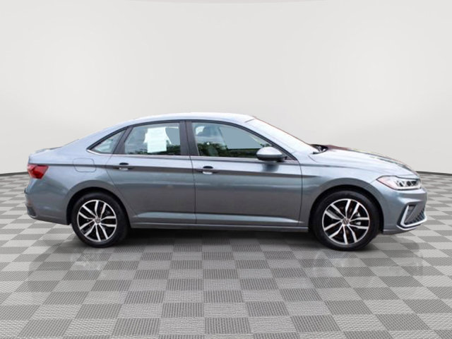 Certified 2026 Volkswagen Jetta 1.5T SE Sedan