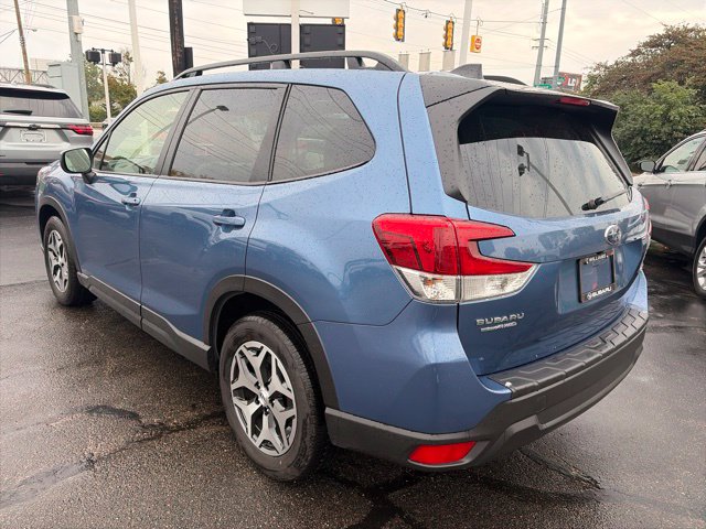 Used 2024 Subaru Forester Premium SUV