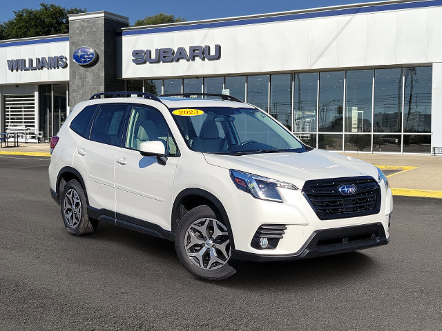 2023 Subaru Forester Premium SUV