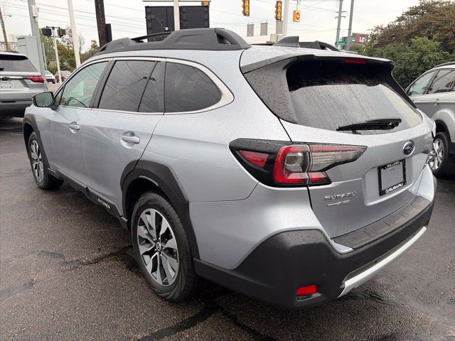 Used 2024 Subaru Outback Limited SUV