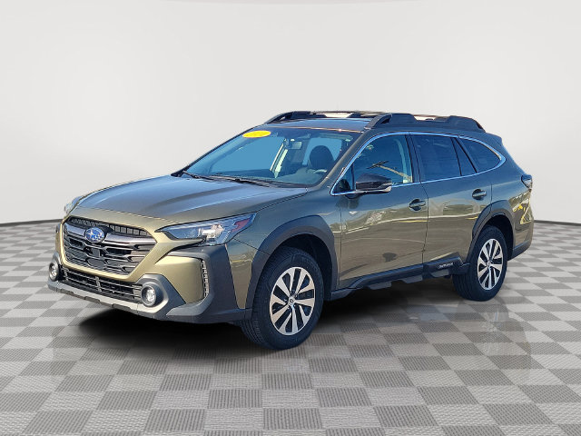 Used 2024 Subaru Outback Premium SUV
