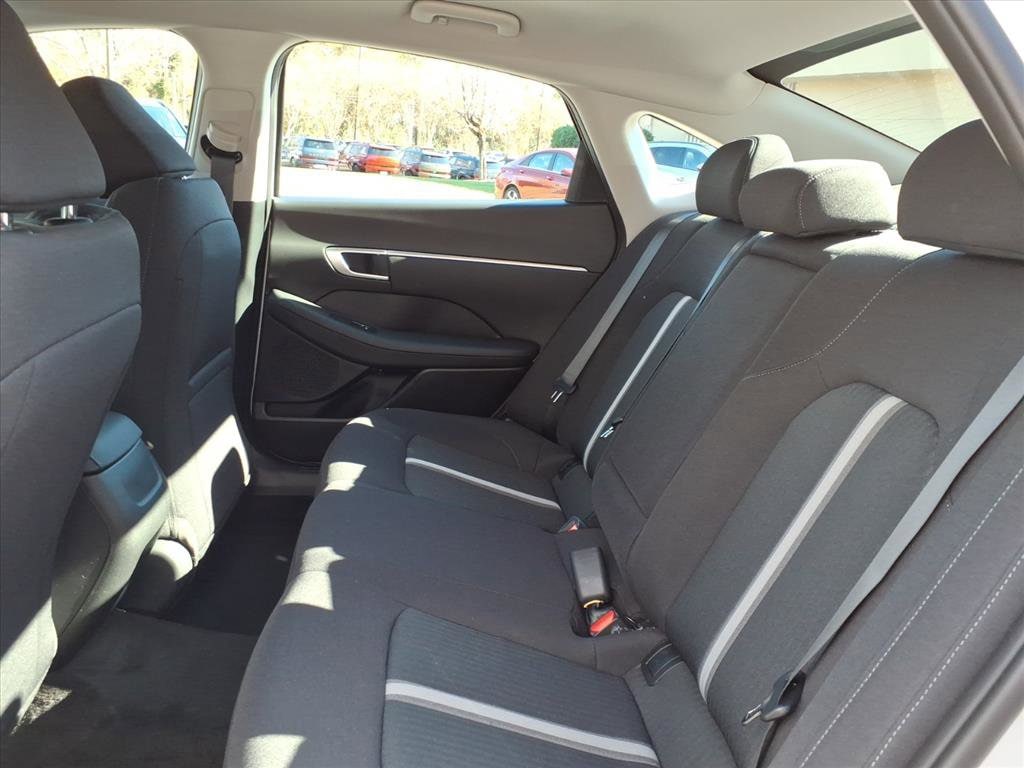 2026 Hyundai Sonata SEL - Photo 8