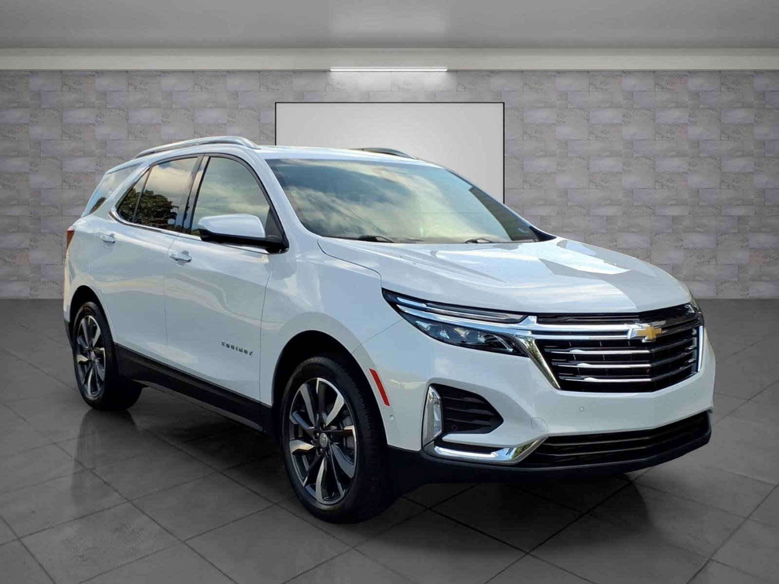 Used 2024 Chevrolet Equinox Premier AWD Premier
