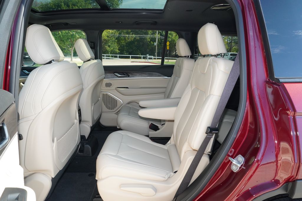 2026 Jeep Grand Cherokee L Limited - Photo 12