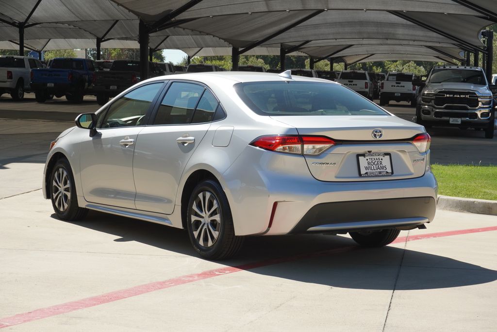 Used 2022 Toyota Corolla Hybrid LE Sedan
