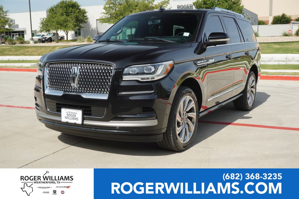 2024 Lincoln Navigator