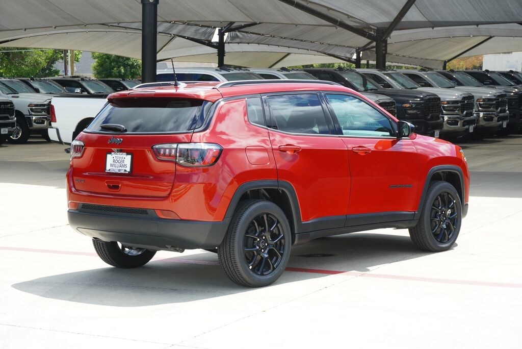 New 2026 Jeep Compass Latitude Sport Utility