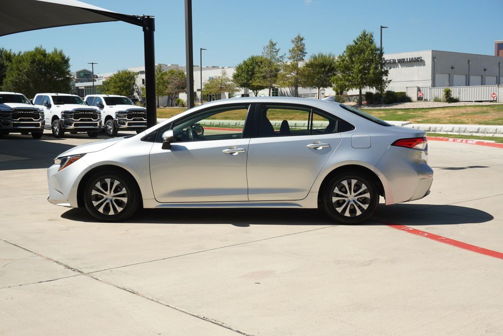 Used 2022 Toyota Corolla Hybrid LE Sedan
