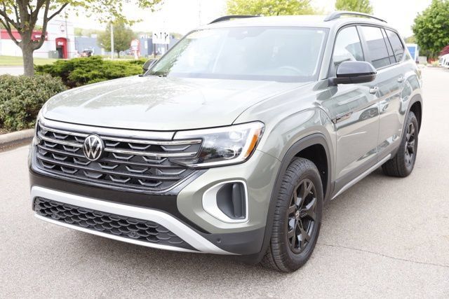 2025 Volkswagen Atlas Atlas Peak Edition - Photo 8