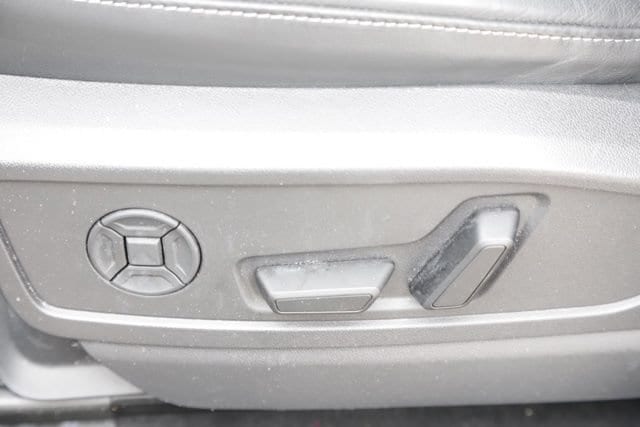 2025 Audi Q5 Premium - Photo 12