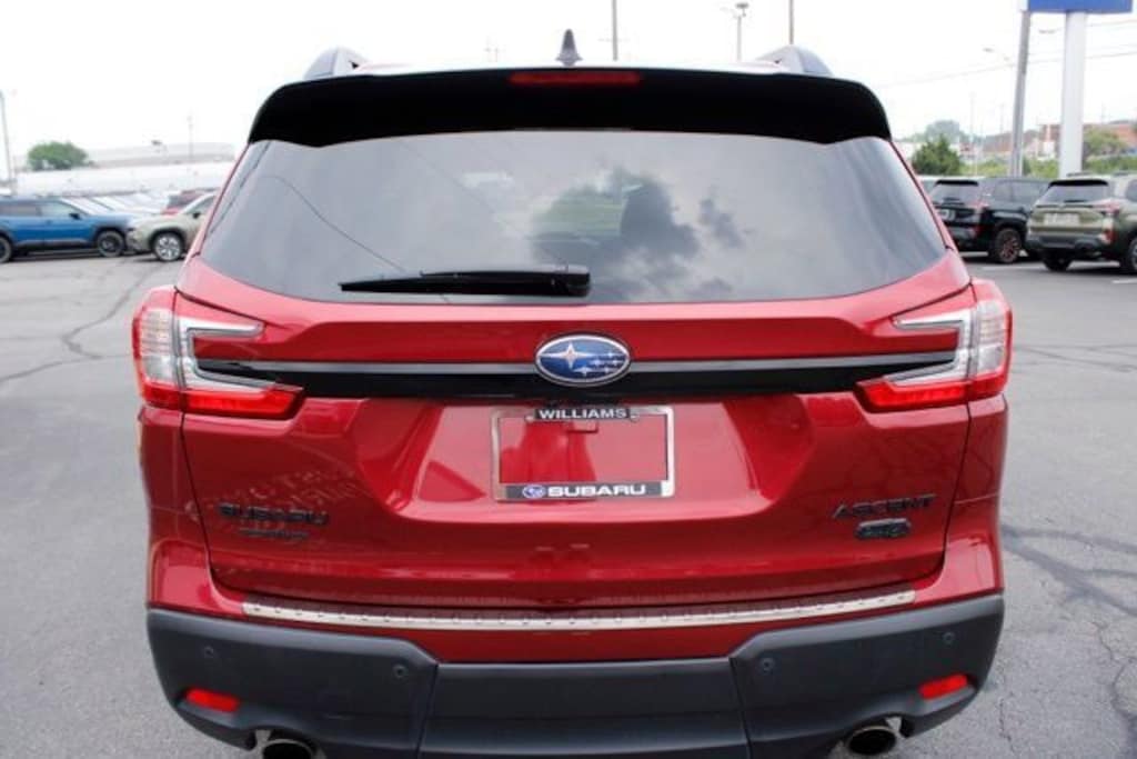 Used 2025 Subaru Ascent Onyx Edition Touring SUV