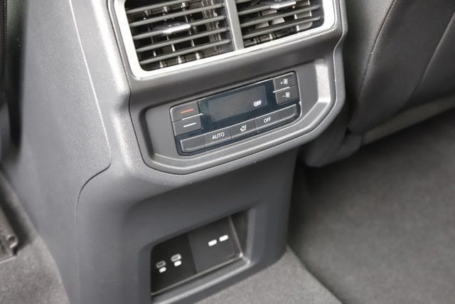 2025 Volkswagen Atlas Atlas Peak Edition - Photo 19