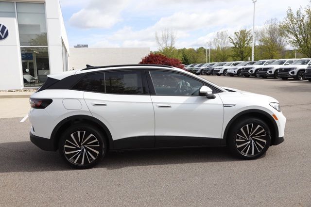 Used 2025 Volkswagen ID.4 PRO with VIN 1V2DSPE84SC017466 for sale in Lansing, MI