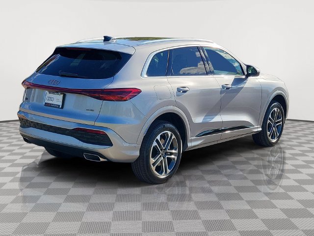 New 2026 Audi Q5 2.0T Premium Plus SUV
