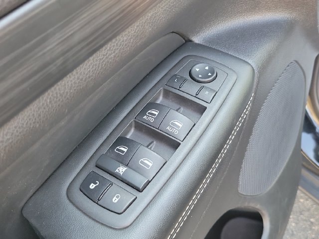 2021 Jeep Grand Cherokee Freedom - Photo 9