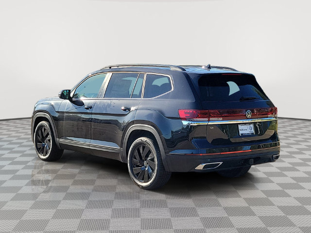 New 2026 Volkswagen Atlas SE w/Technology SUV
