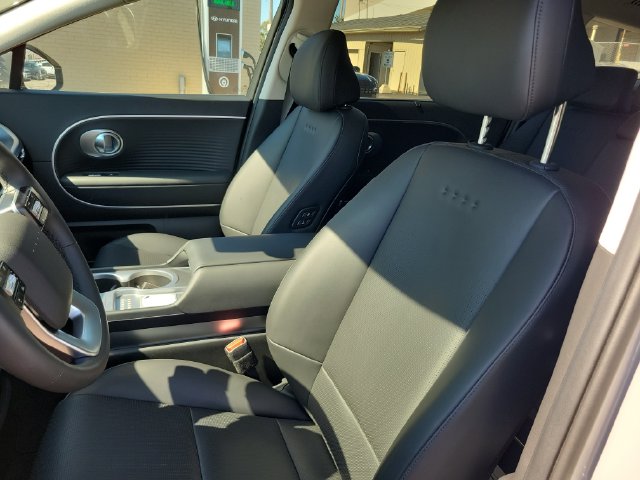 2026 Hyundai IONIQ 9 SEL - Photo 5