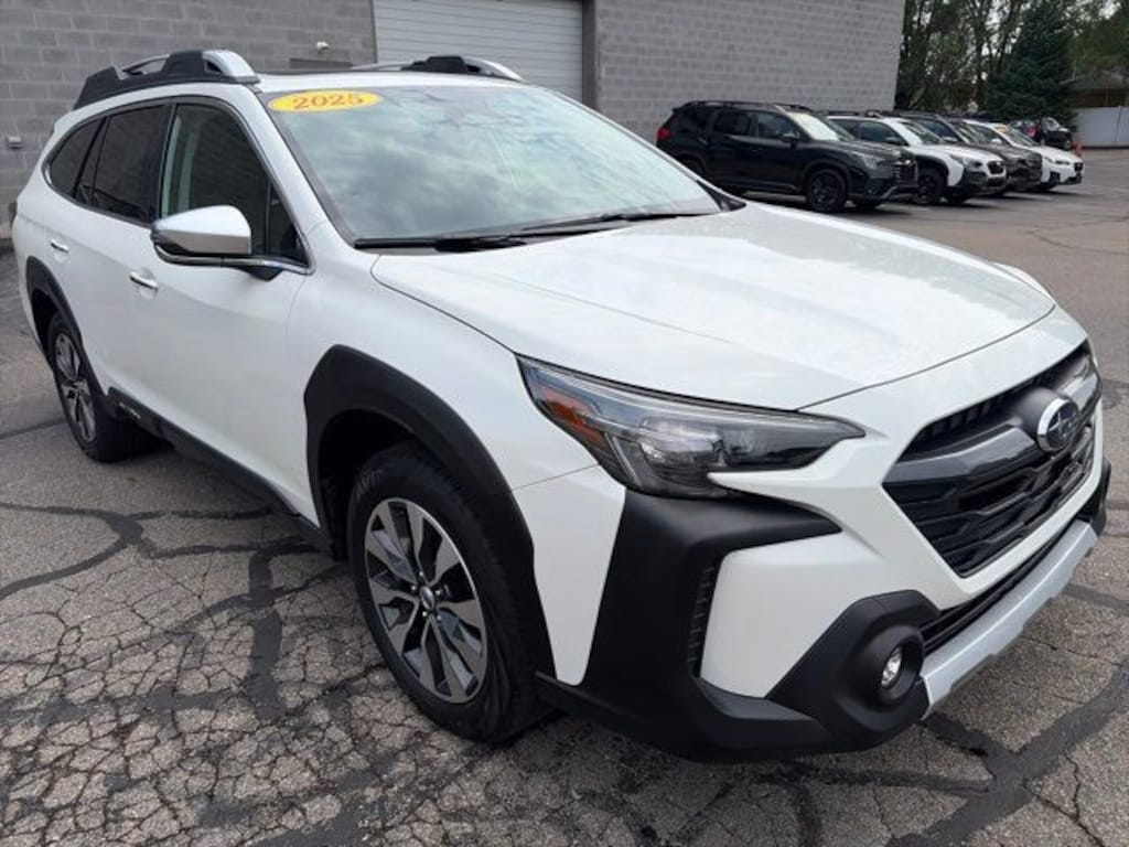 Used 2025 Subaru Outback Touring SUV
