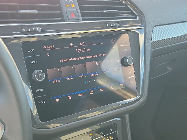 2023 Volkswagen Tiguan SE R-LINE BLACK - Photo 17