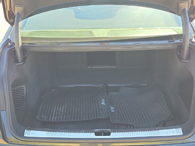 2020 Audi A8 Base - Photo 29