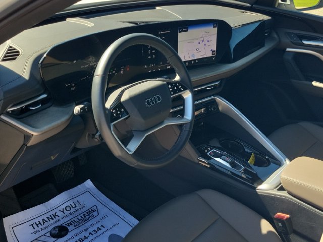 2025 Audi Q5 Premium - Photo 8
