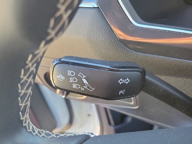 2023 Volkswagen Tiguan SE R-LINE BLACK - Photo 14