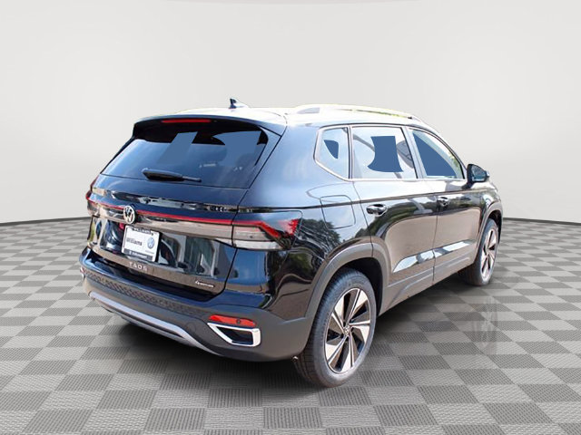 New 2026 Volkswagen Taos 1.5T SE SUV