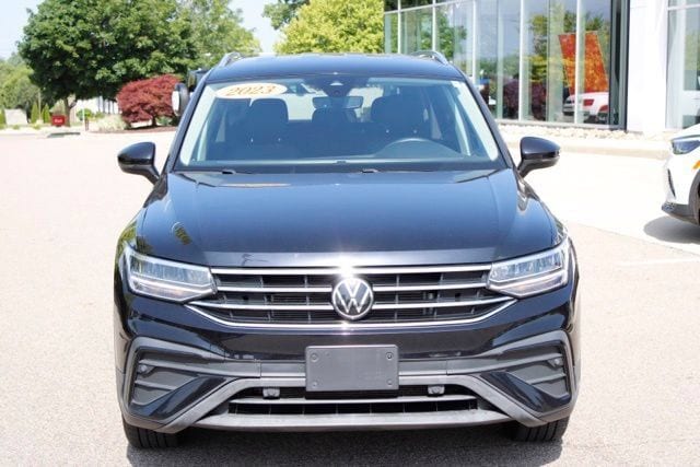 2023 Volkswagen Tiguan SE - Photo 11
