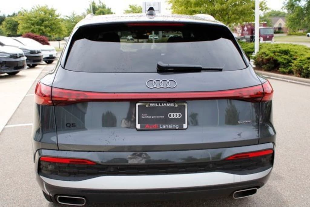 Used 2025 Audi Q5 2.0T Premium SUV