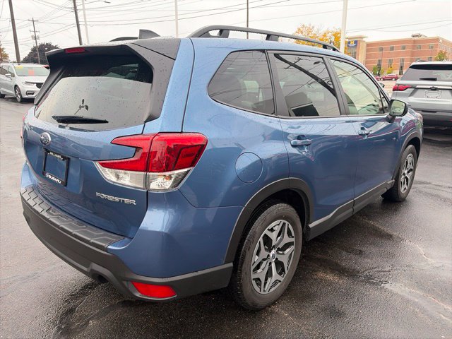 Used 2024 Subaru Forester Premium SUV