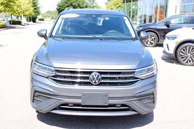 2023 Volkswagen Tiguan SE - Photo 11