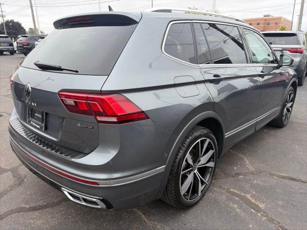 Certified 2023 Volkswagen Tiguan 2.0T SEL R-Line SUV