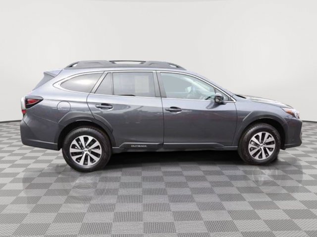Used 2025 Subaru Outback Premium SUV