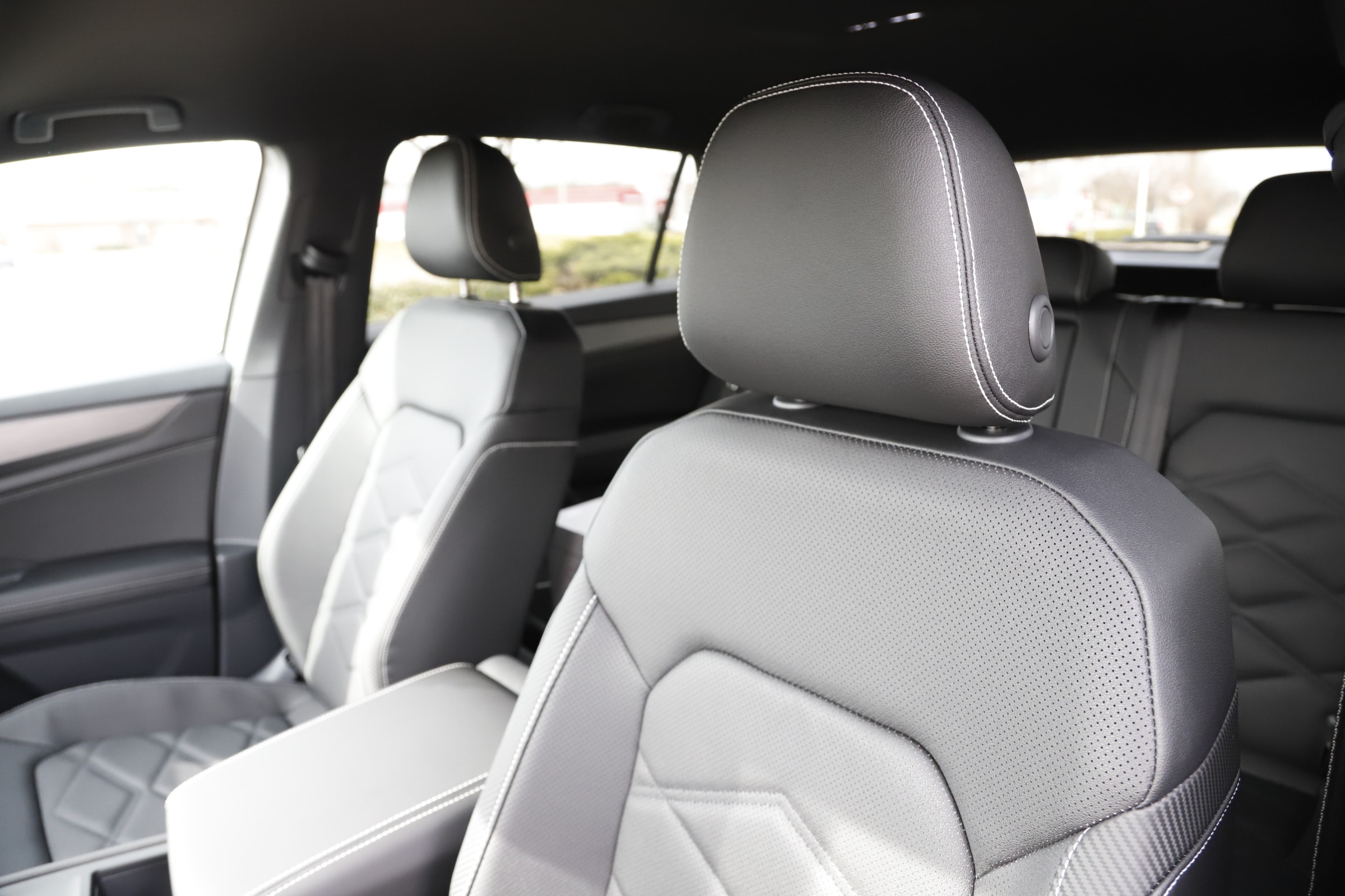 2026 Volkswagen Atlas Cross Sport SE - Photo 13