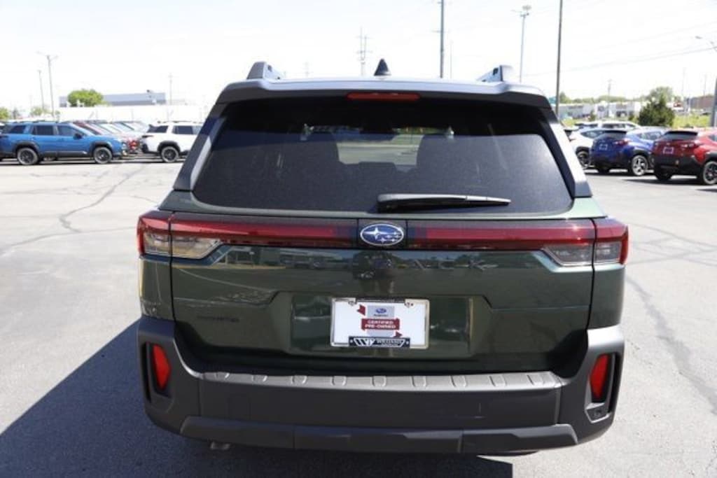 Used 2026 Subaru Outback Premium SUV