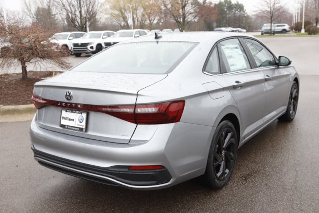 New 2026 Volkswagen Jetta 1.5T SE Sedan