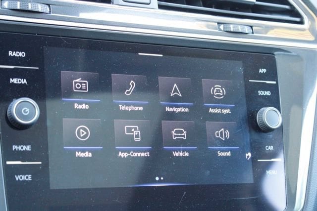 2023 Volkswagen Tiguan SE - Photo 26