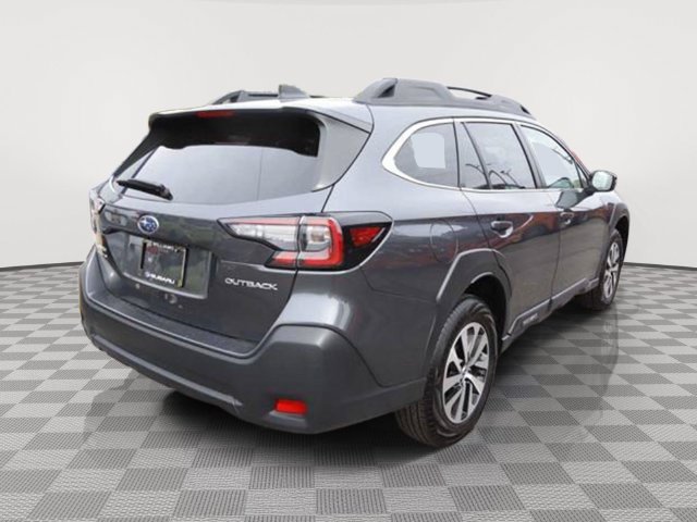 Used 2025 Subaru Outback Premium SUV