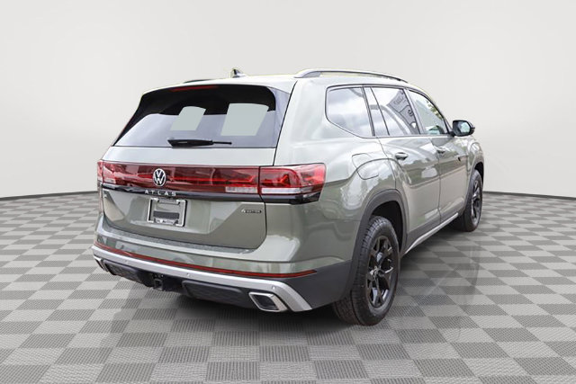 Used 2025 Volkswagen Atlas 2.0T Peak Edition SUV