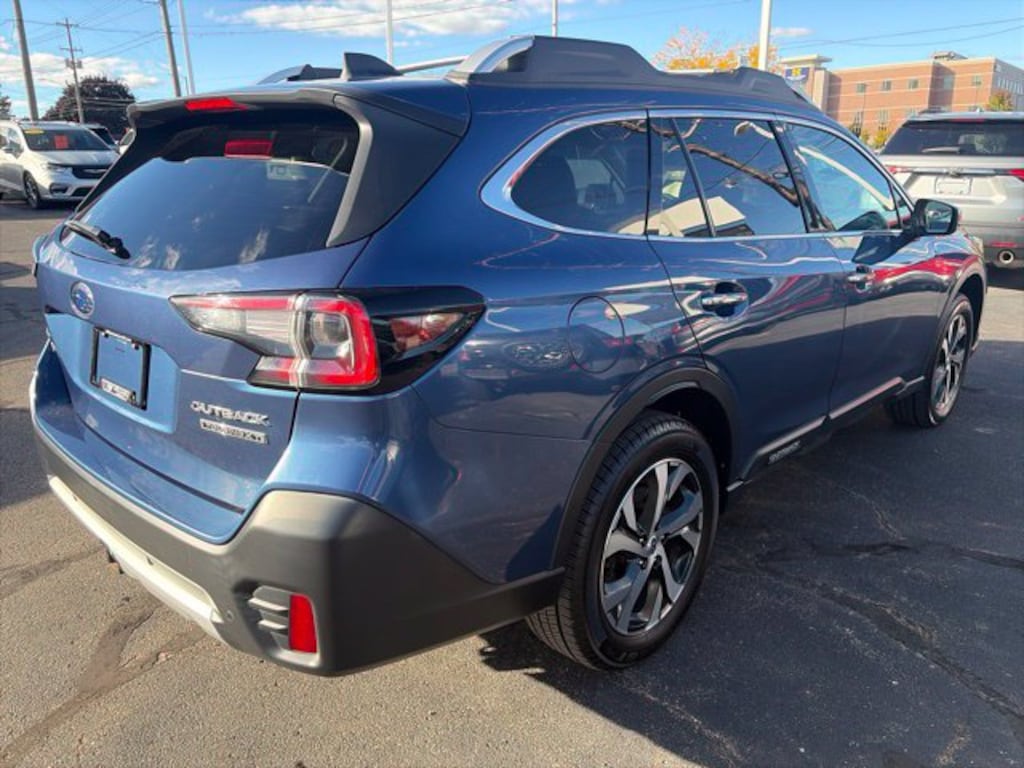 Used 2022 Subaru Outback Touring XT SUV